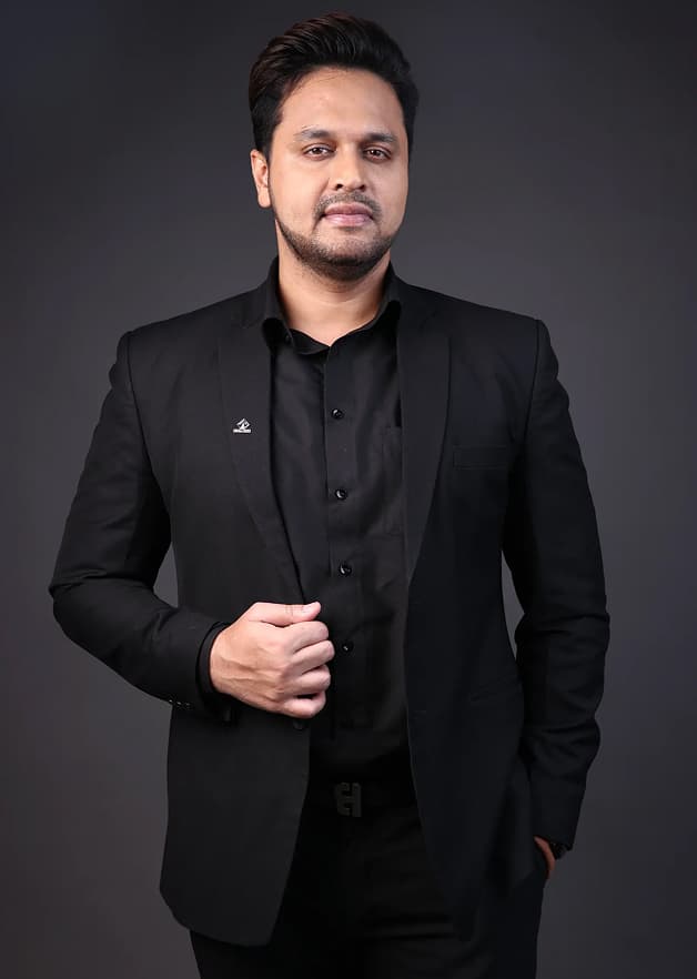 Zuned Khan