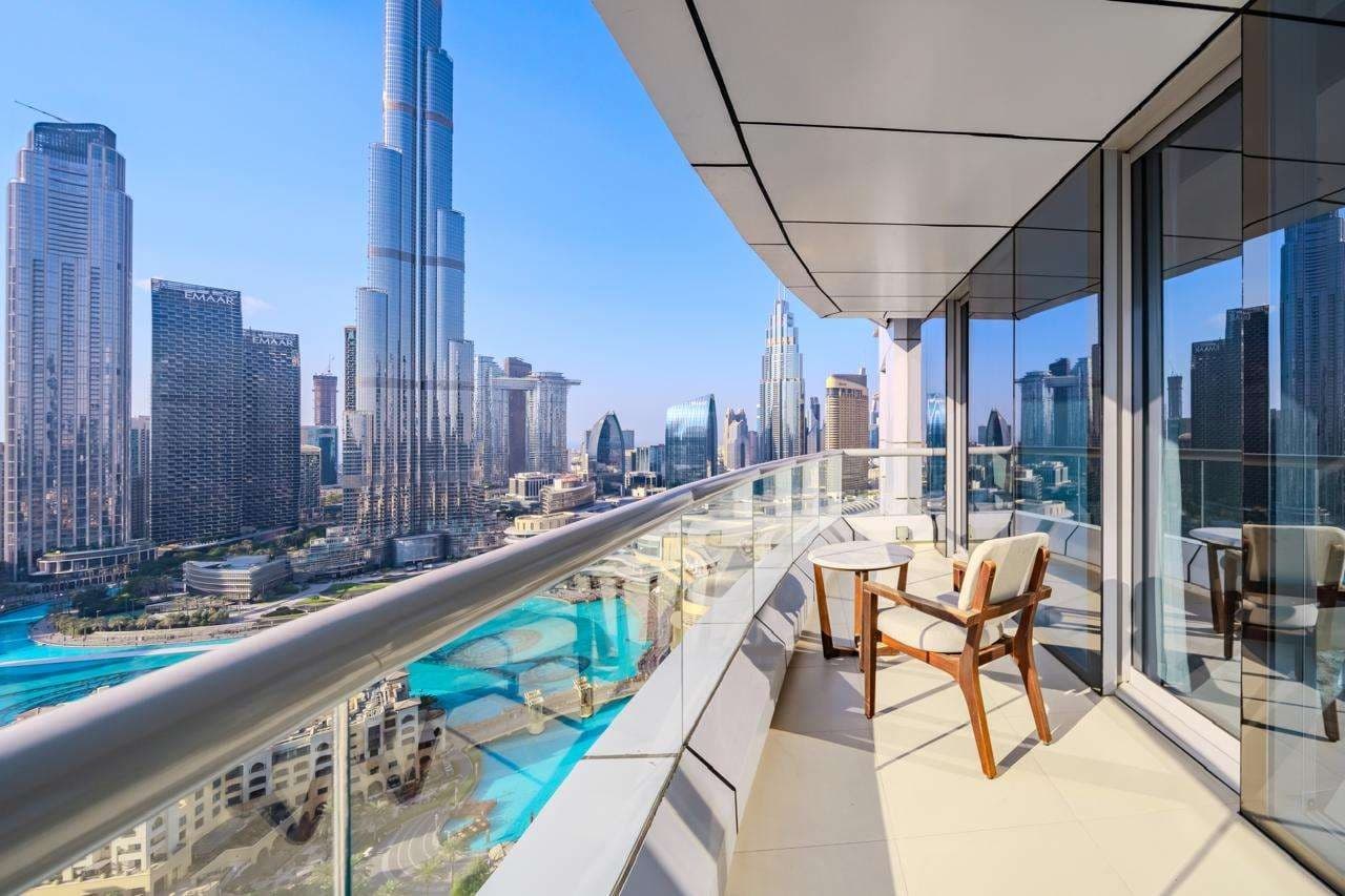 Full Burj Khalifa View | Corner Unit | Vacant Full Burj Khalifa View | Corner Unit | Vacant