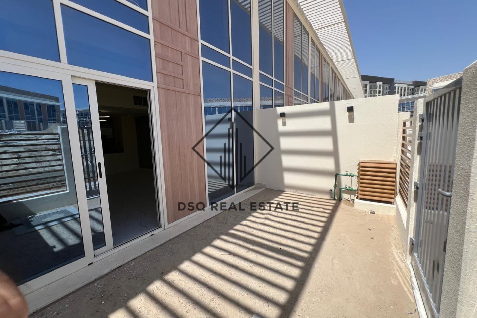 DUBAI LAND 2BR TH I Rukan 3 I Brand New I Vacant I Loft Type I Aed 1.8M DUBAI LAND 2BR TH I Rukan 3 I Brand New I Vacant I Loft Type I Aed 1.8M